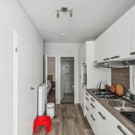 2 Bedroom Awesome In *